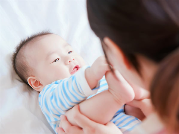 赤ちゃんの成長曲線と男女別のグラフ 月齢別の発育値は 小児科医監修 Baby Mo ベビモ