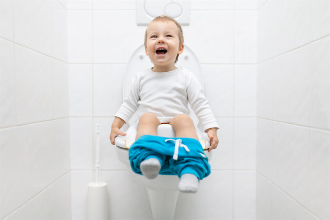 トイレトレーニングパンツはいつから おすすめ10選 現役保育士伝授 Baby Mo ベビモ